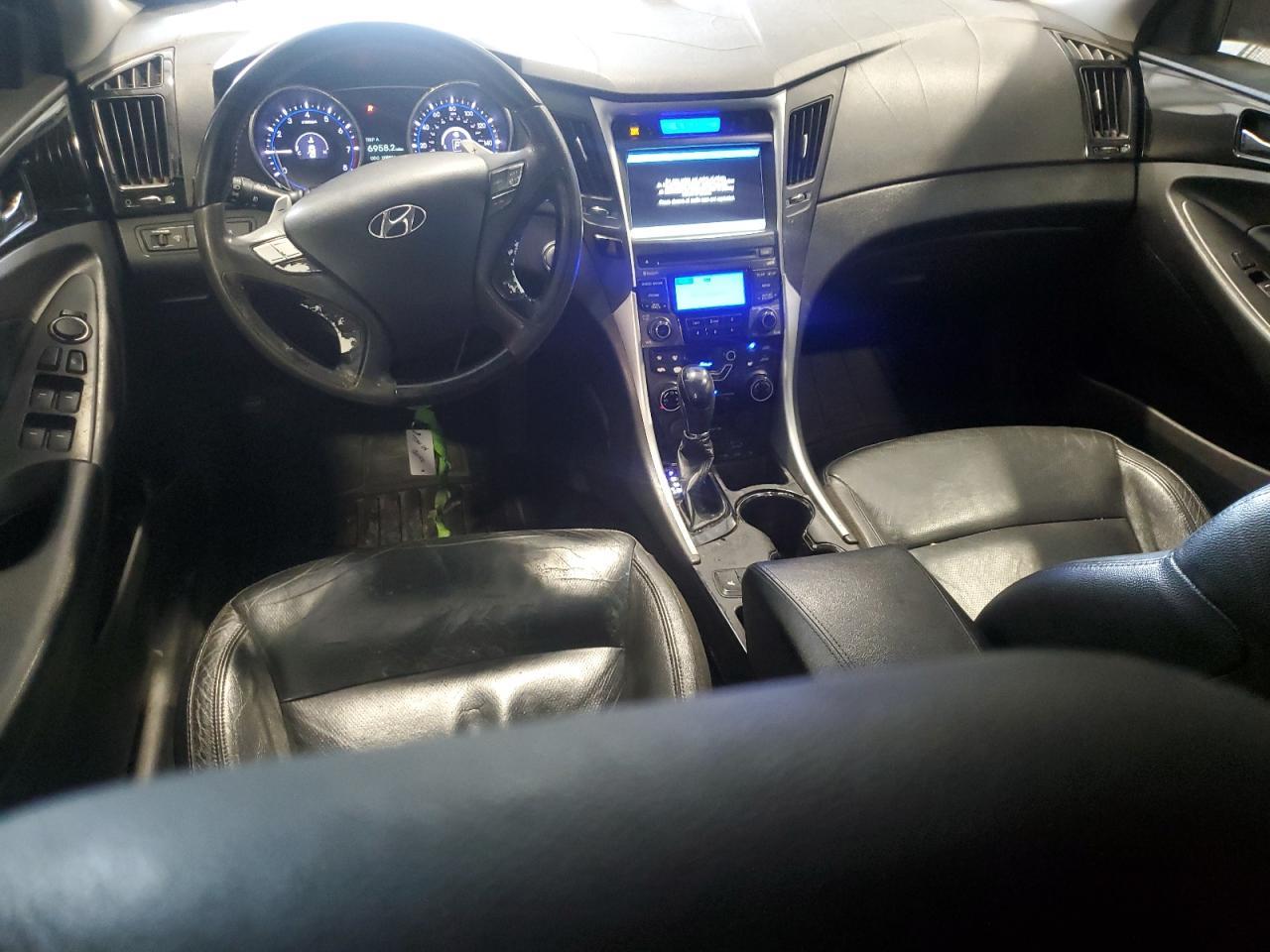 2012 HYUNDAI SONATA