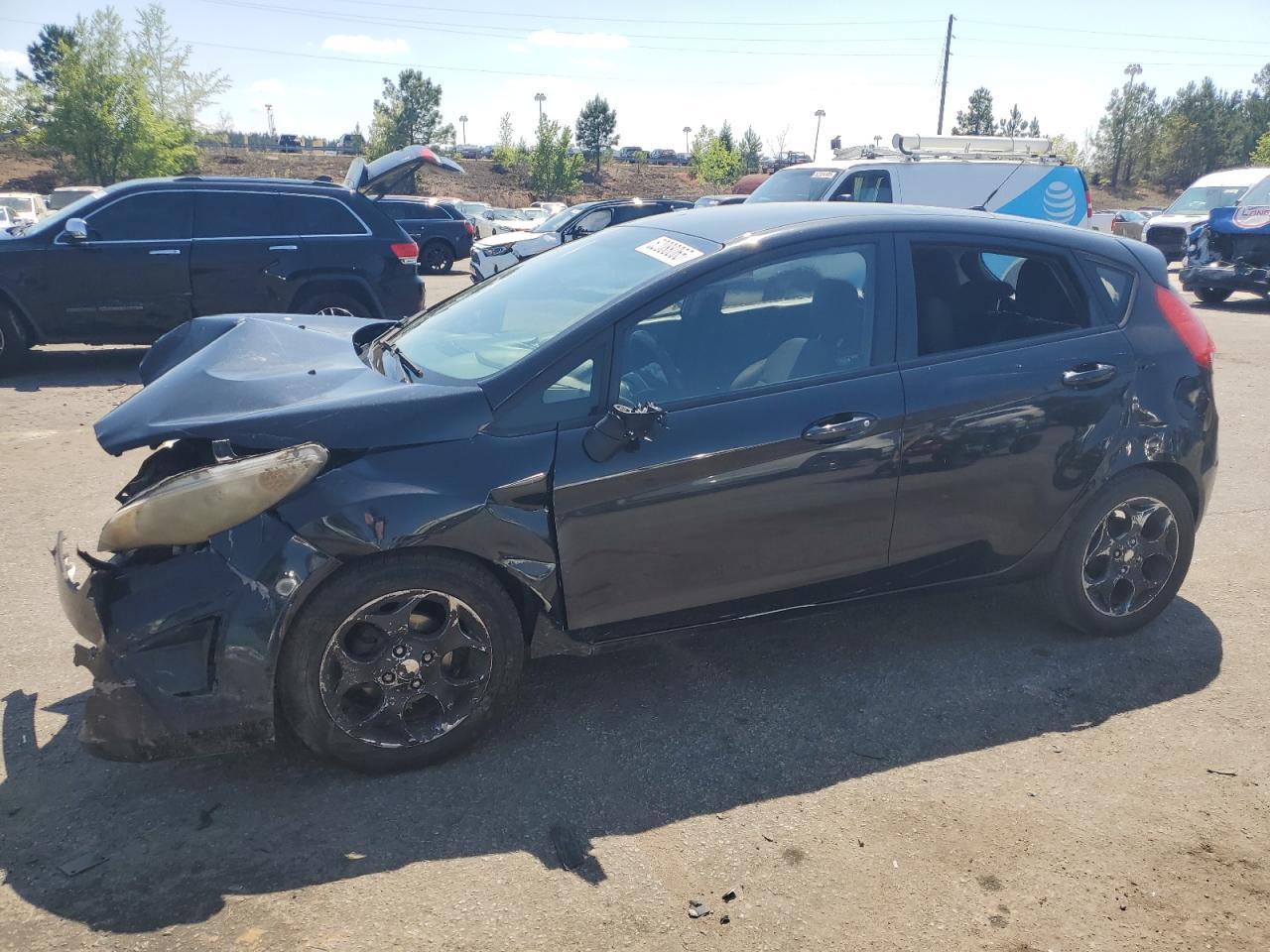 2011 FORD Fiesta