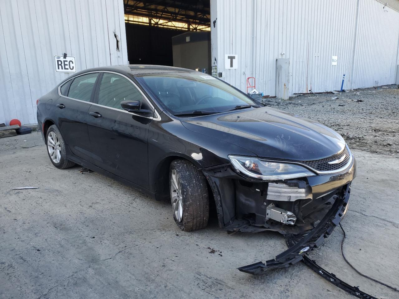 2016 CHRYSLER 200