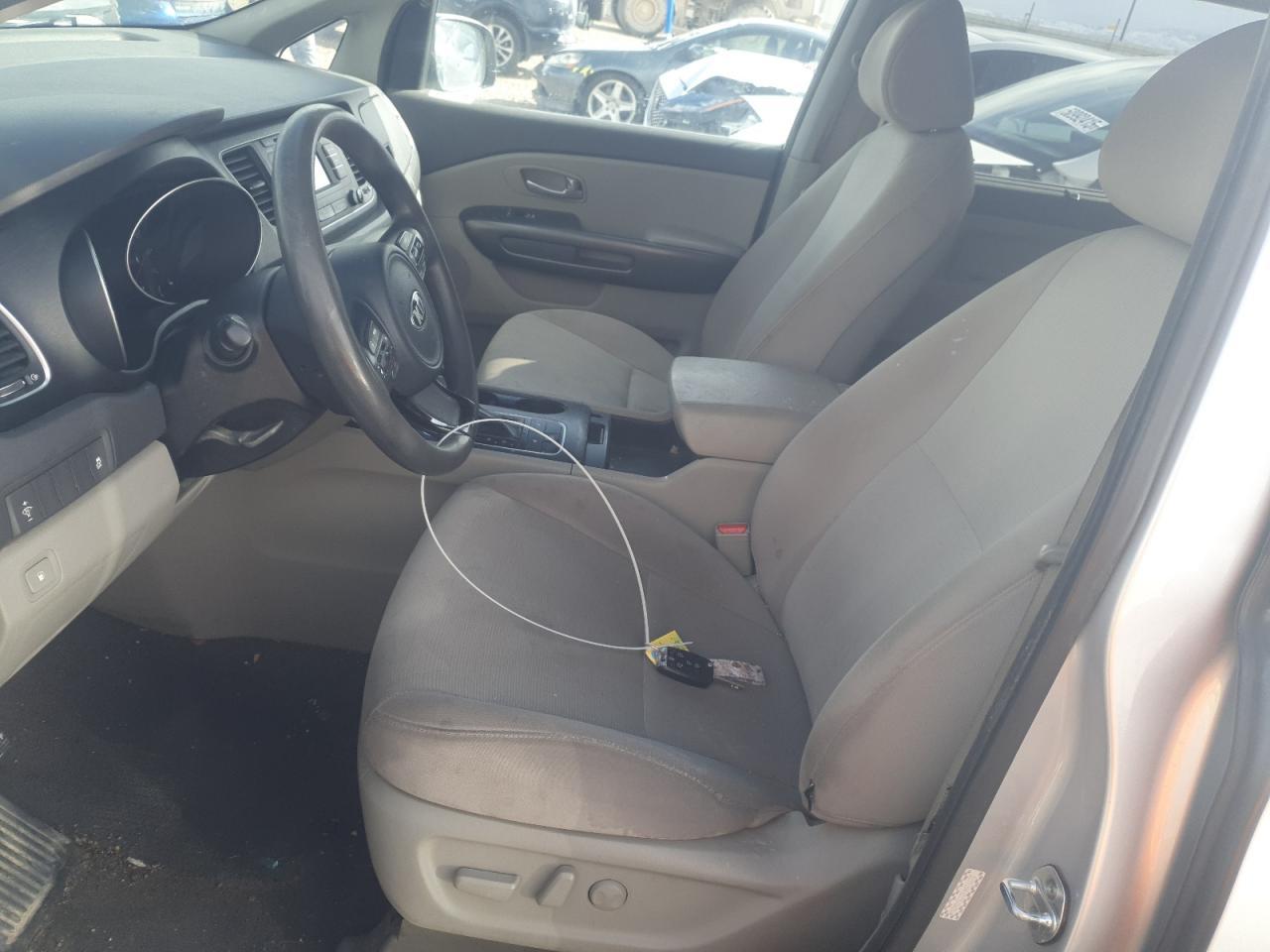 2015 KIA SEDONA