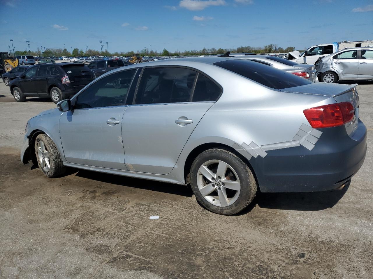 2012 VOLKSWAGEN JETTA