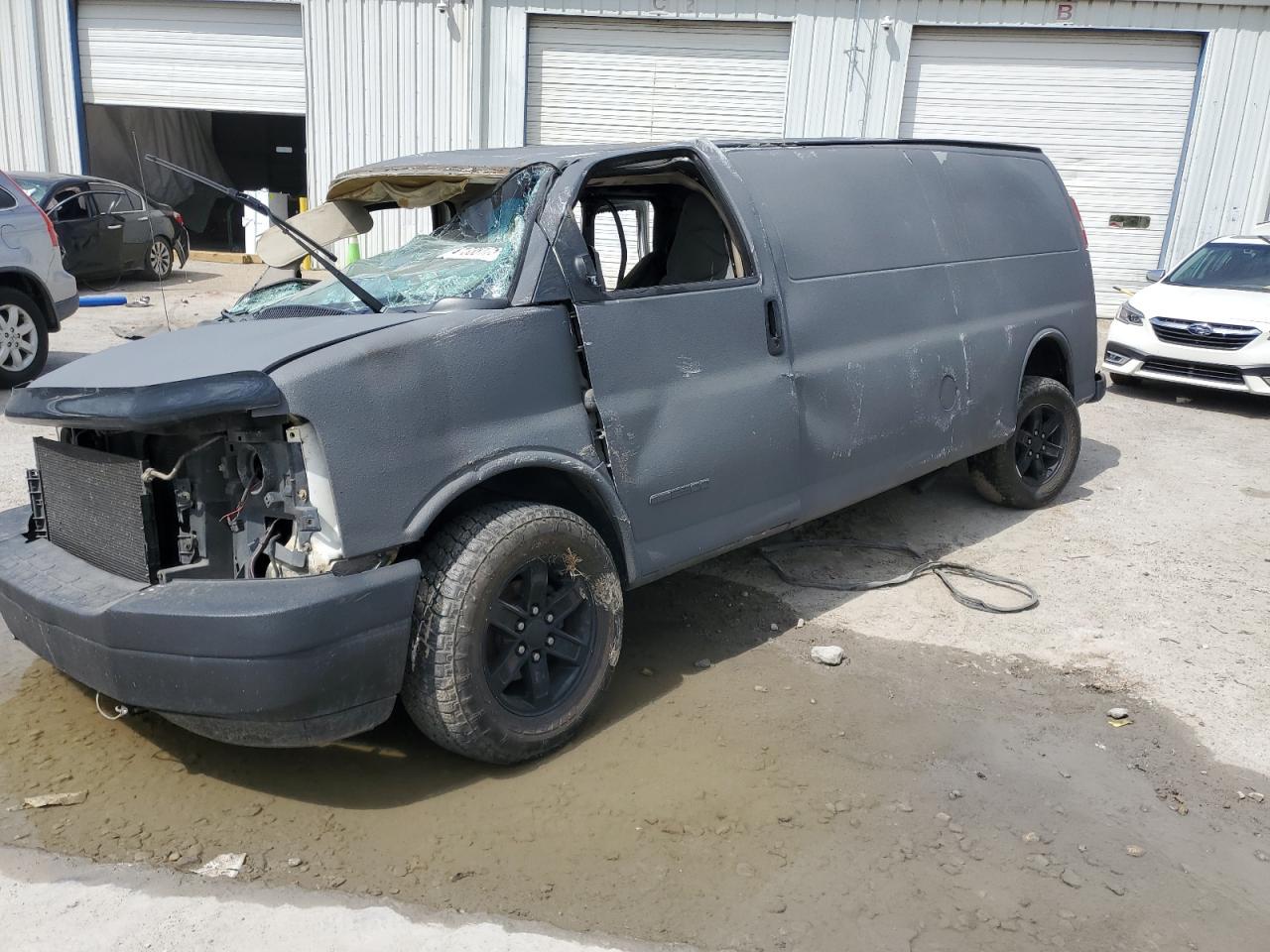 2003 GMC Savana