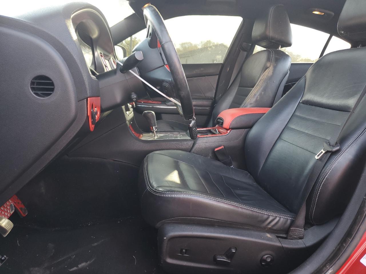 2011 DODGE CHARGER