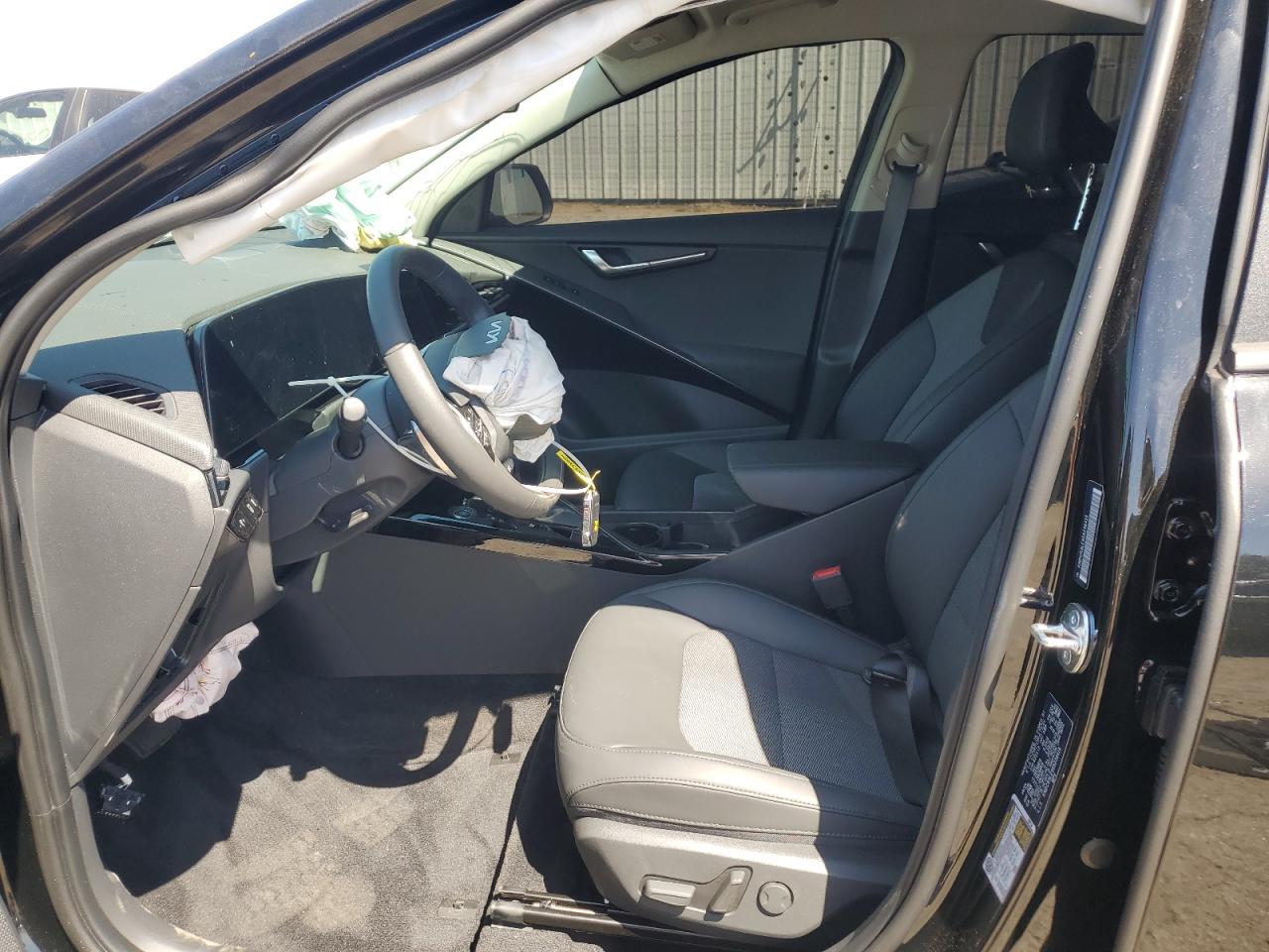 2025 KIA Niro