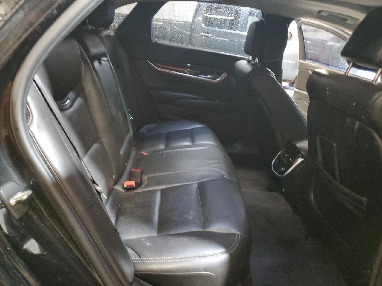 2013 CADILLAC XTS