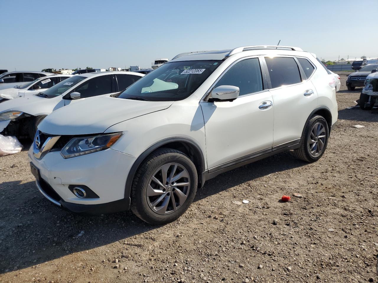 2015 NISSAN ROGUE