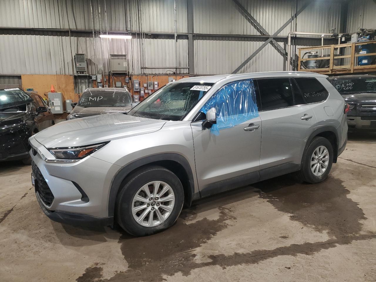 2024 TOYOTA HIGHLANDER