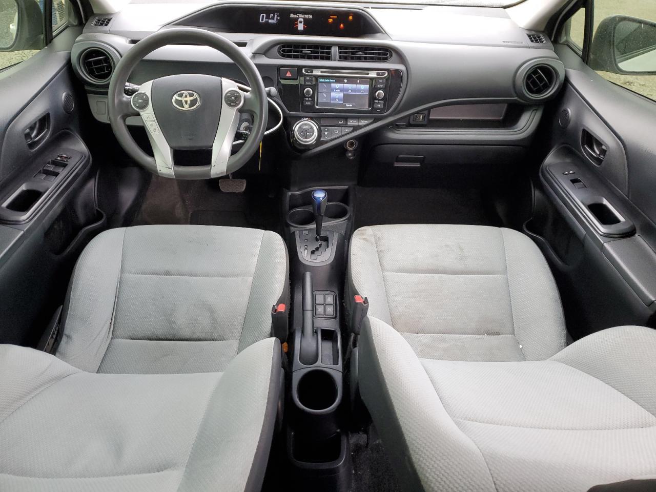 2015 TOYOTA PRIUS