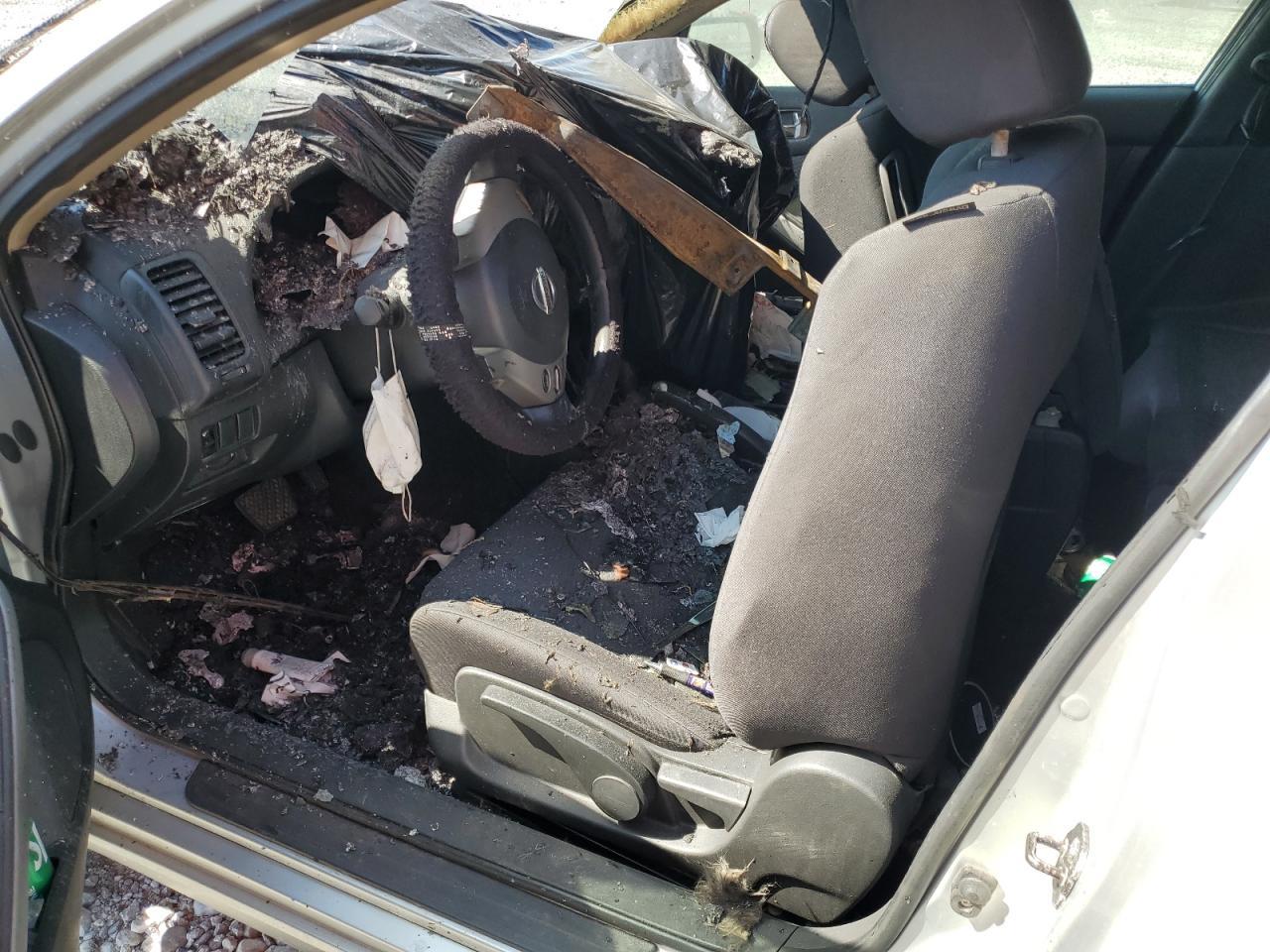 2009 NISSAN ALTIMA