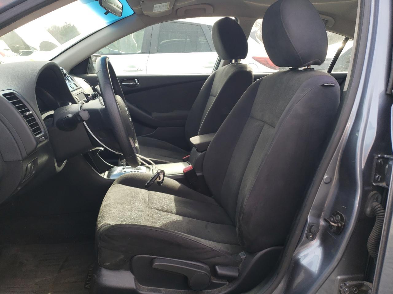 2010 NISSAN ALTIMA