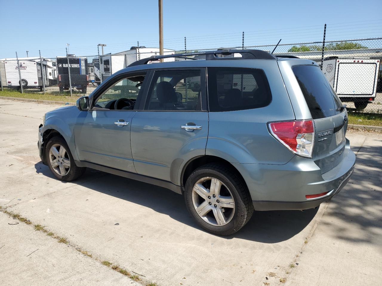 2010 SUBARU FORESTER