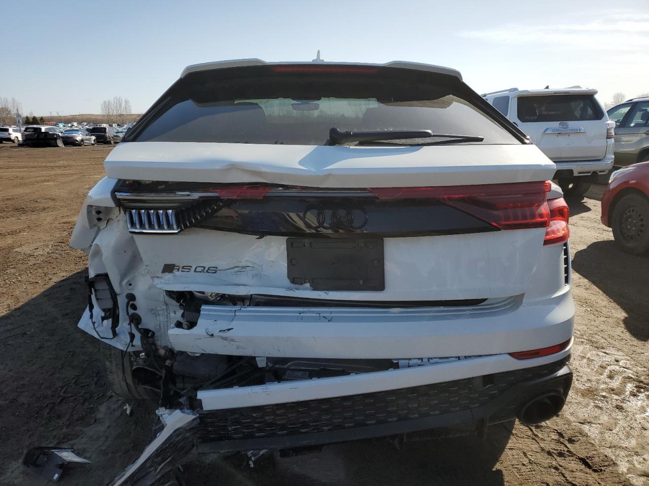 2022 AUDI RS Q8