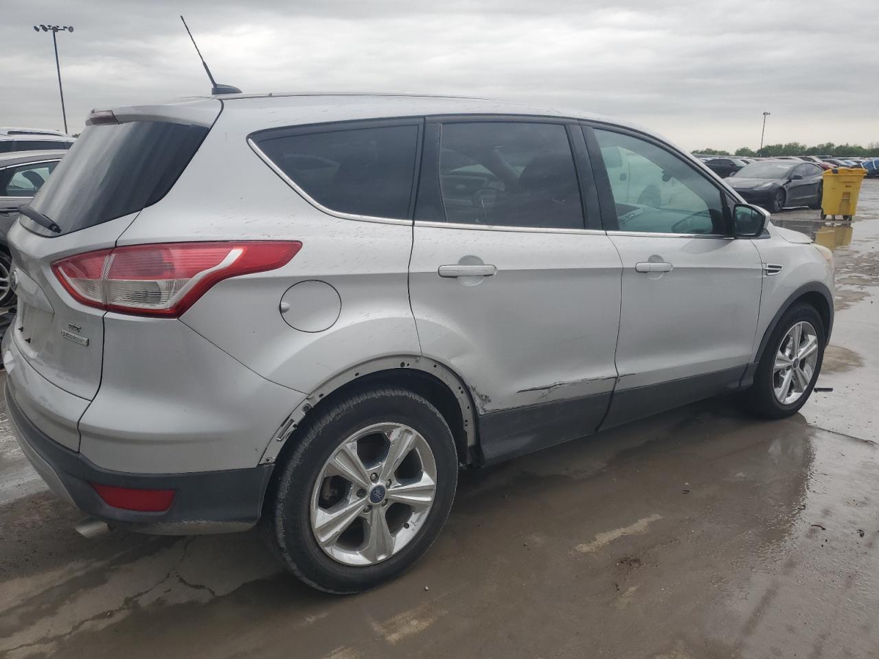 2015 FORD ESCAPE