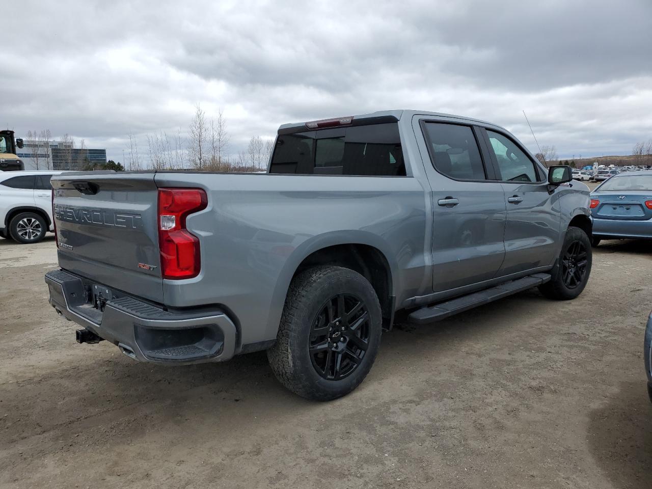 2024 CHEVROLET Silverado
