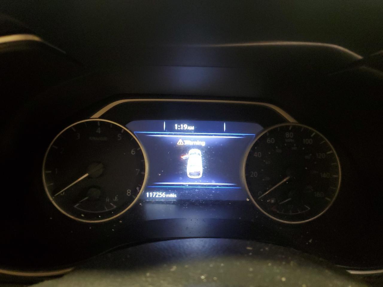2017 NISSAN Maxima