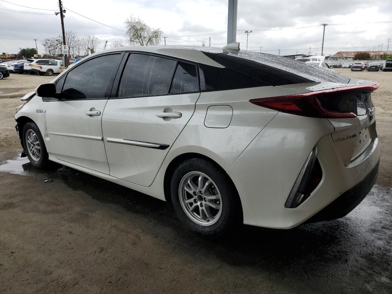 2018 TOYOTA PRIUS