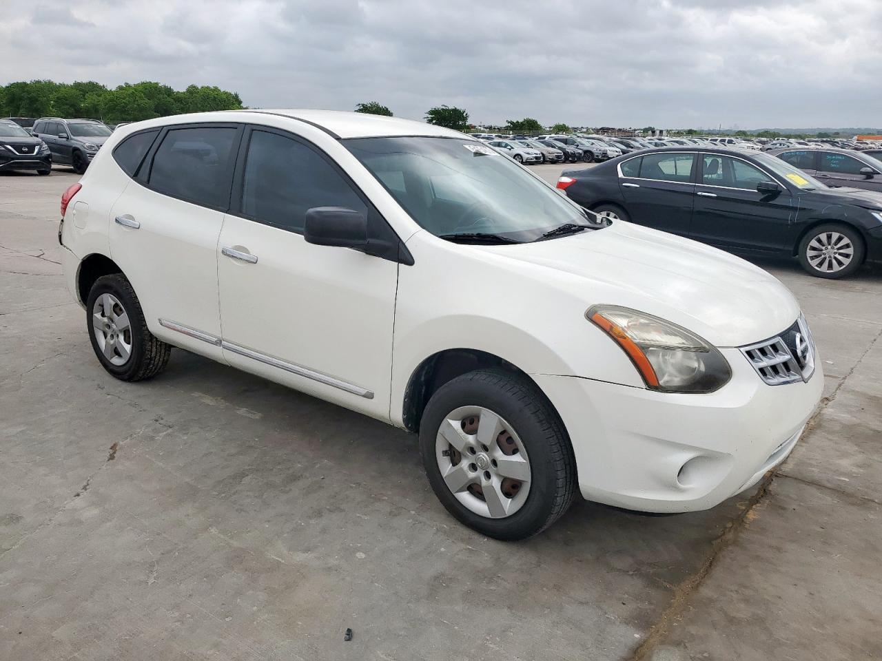 2015 NISSAN ROGUE