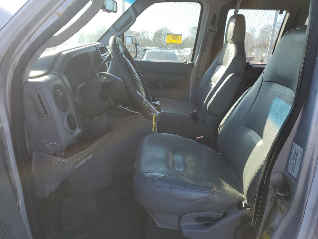 2011 FORD ECONOLINE