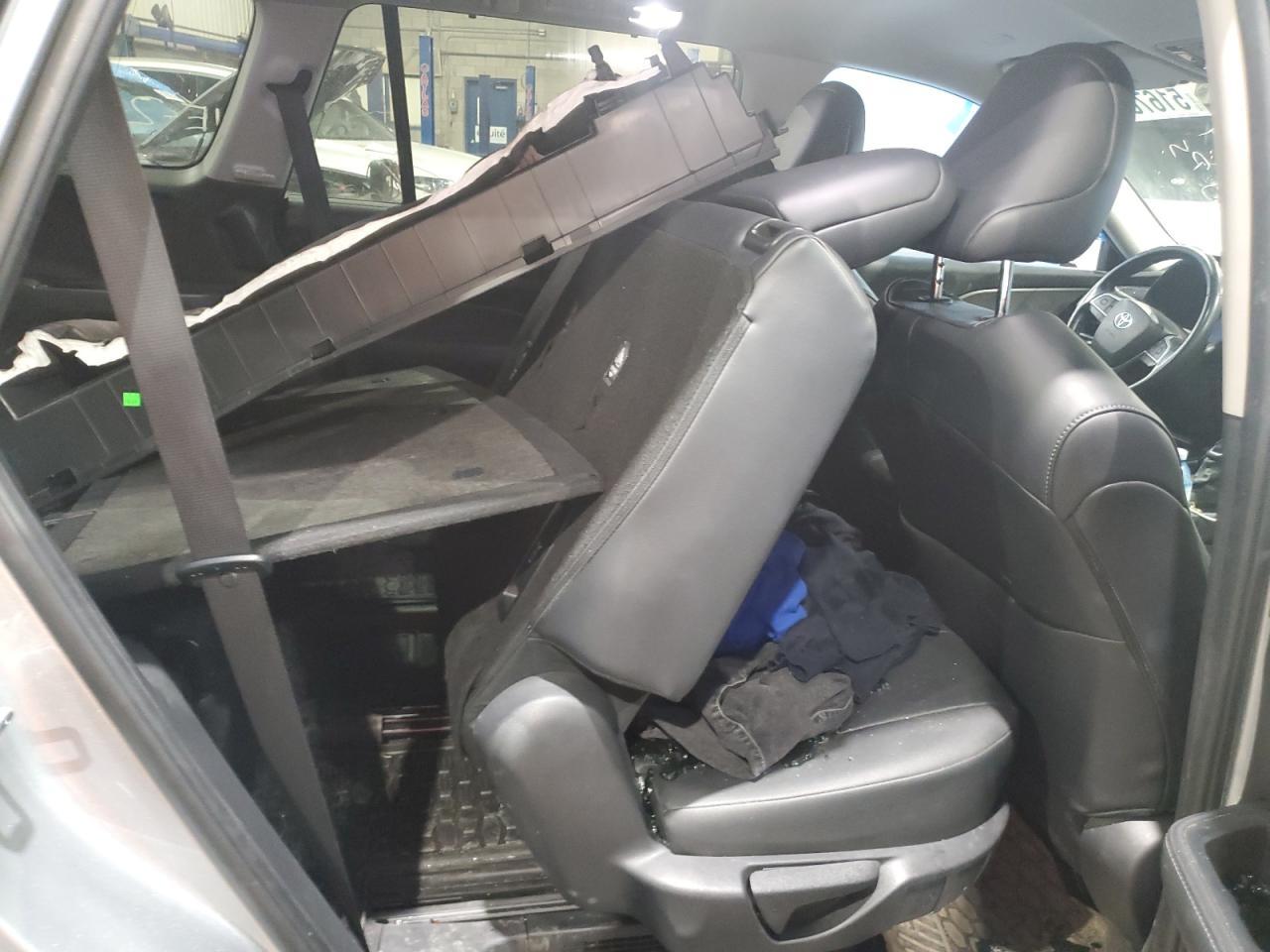 2024 TOYOTA HIGHLANDER