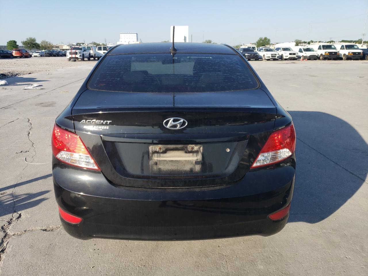 2012 HYUNDAI ACCENT