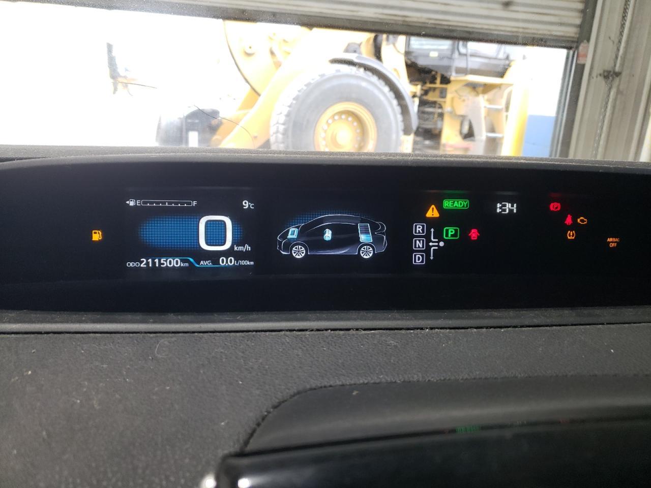 2016 TOYOTA PRIUS
