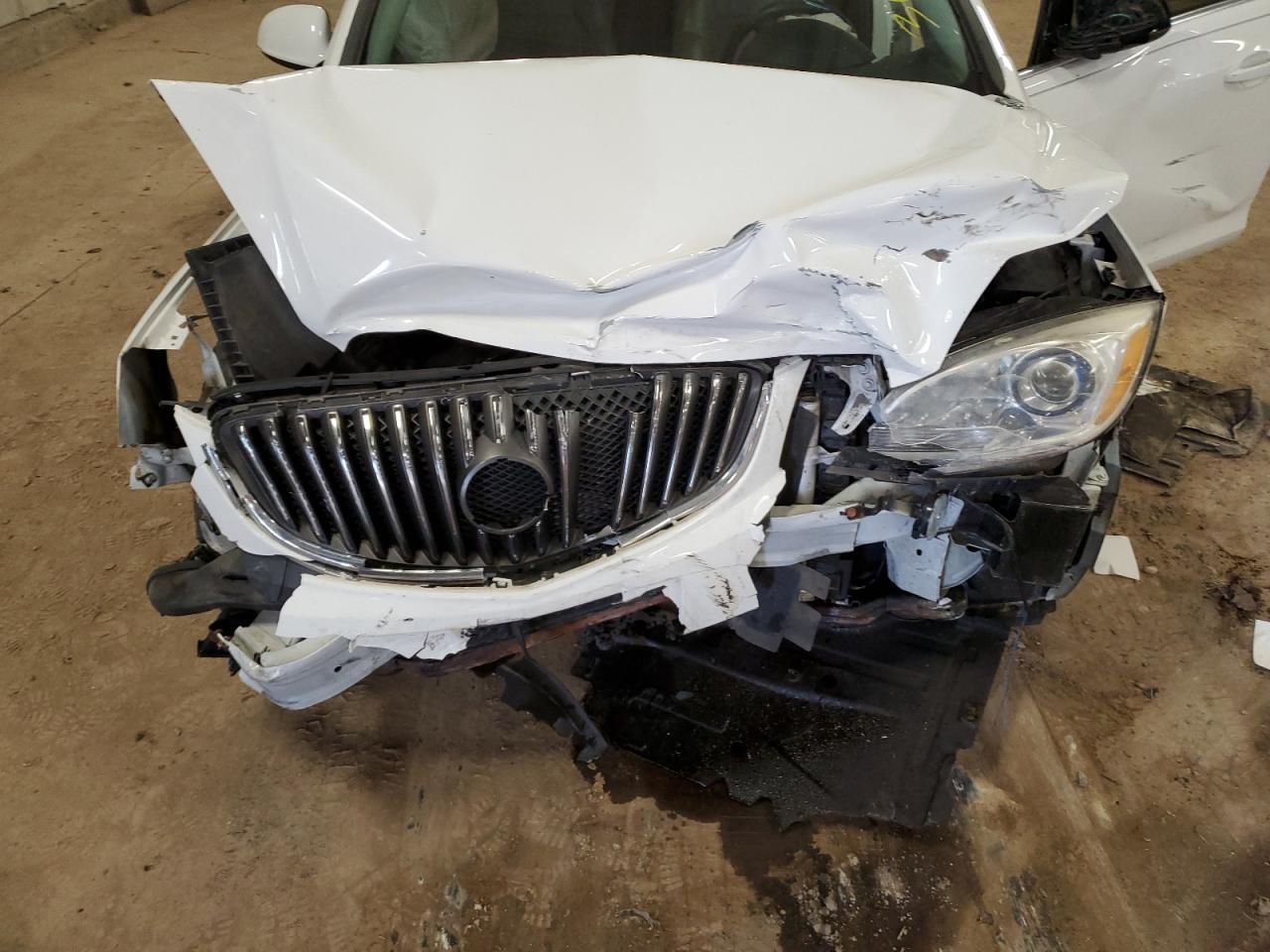2016 BUICK VERANO