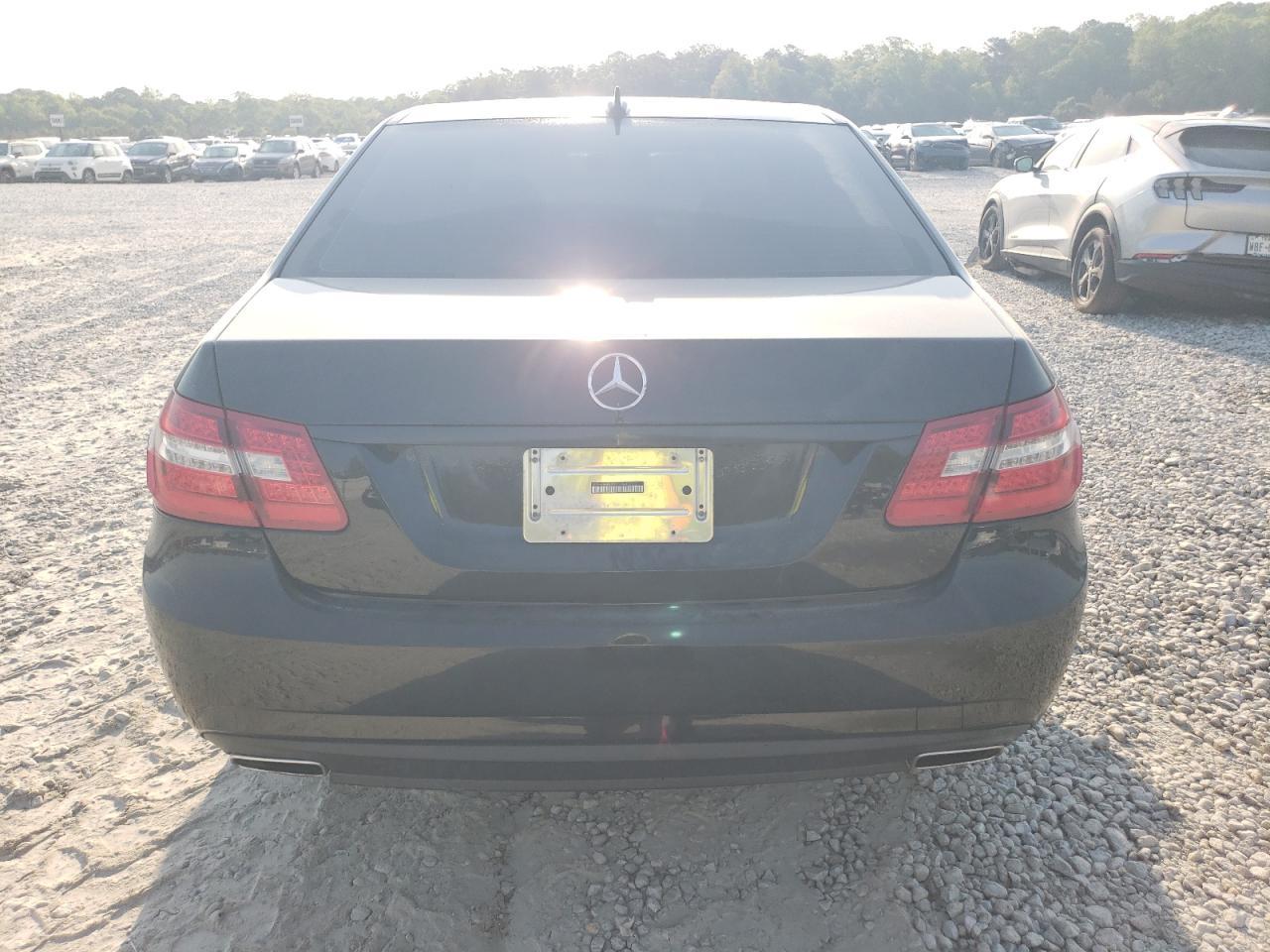2010 MERCEDES-BENZ E-Class