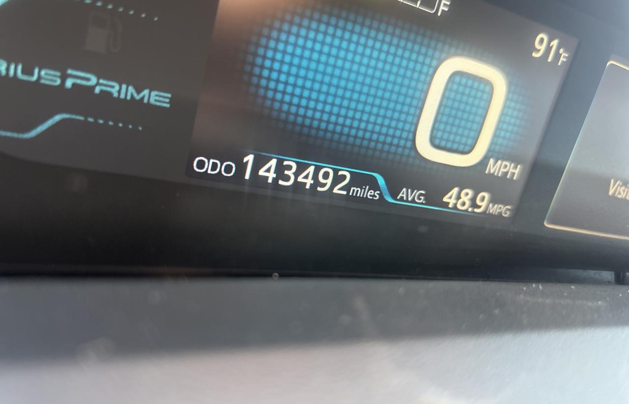 2017 TOYOTA PRIUS