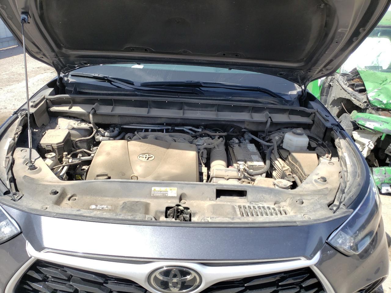 2021 TOYOTA HIGHLANDER