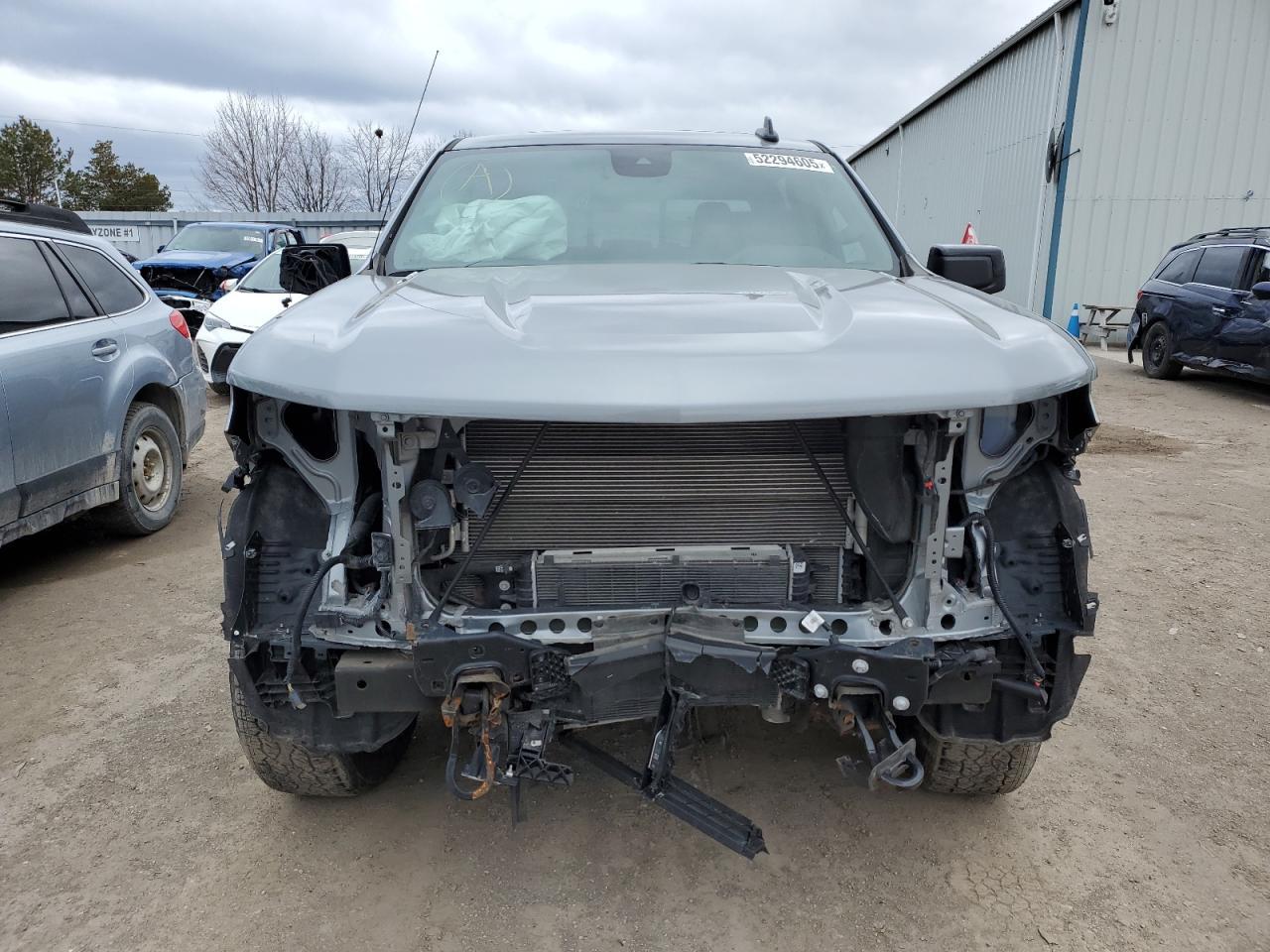 2024 CHEVROLET Silverado