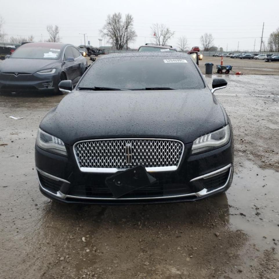 2017 LINCOLN MKZ