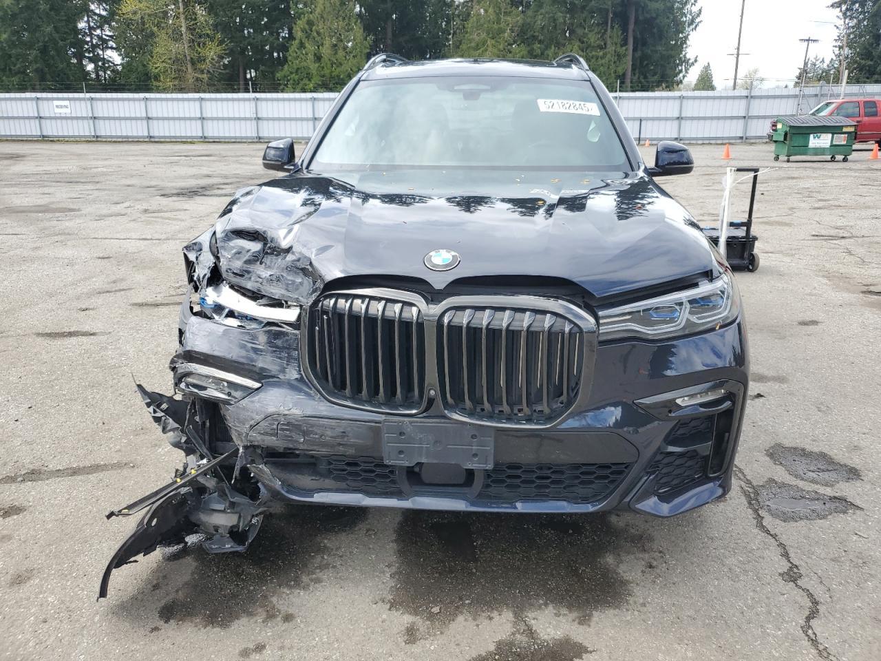 2020 BMW X7