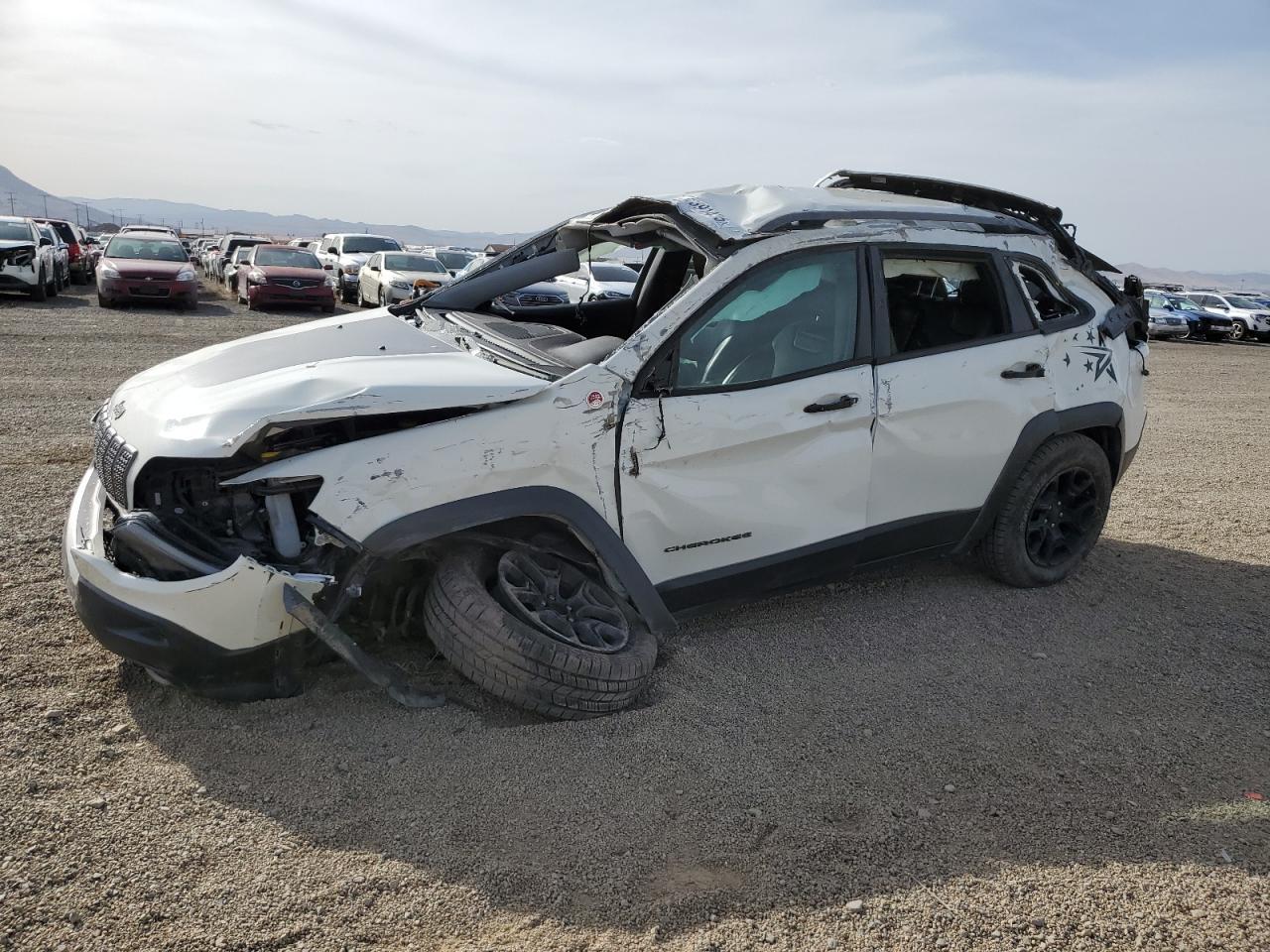 2019 JEEP CHEROKEE
