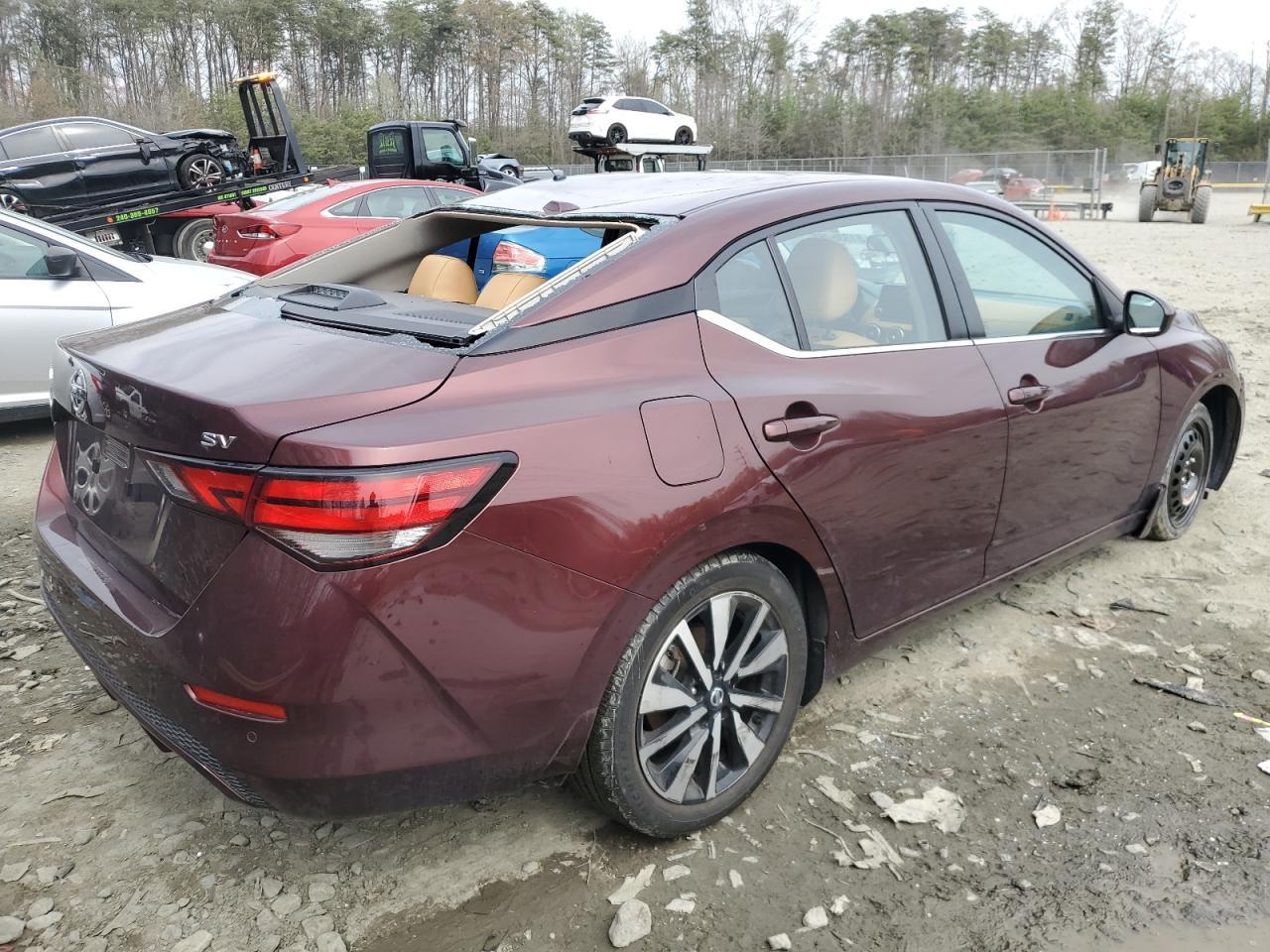 2022 NISSAN SENTRA