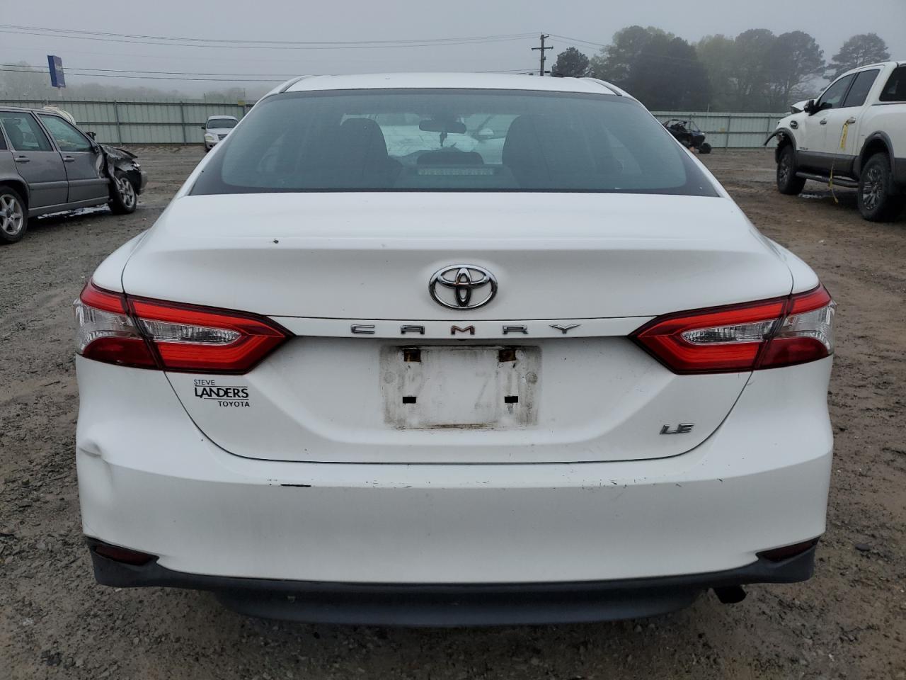 2018 TOYOTA CAMRY