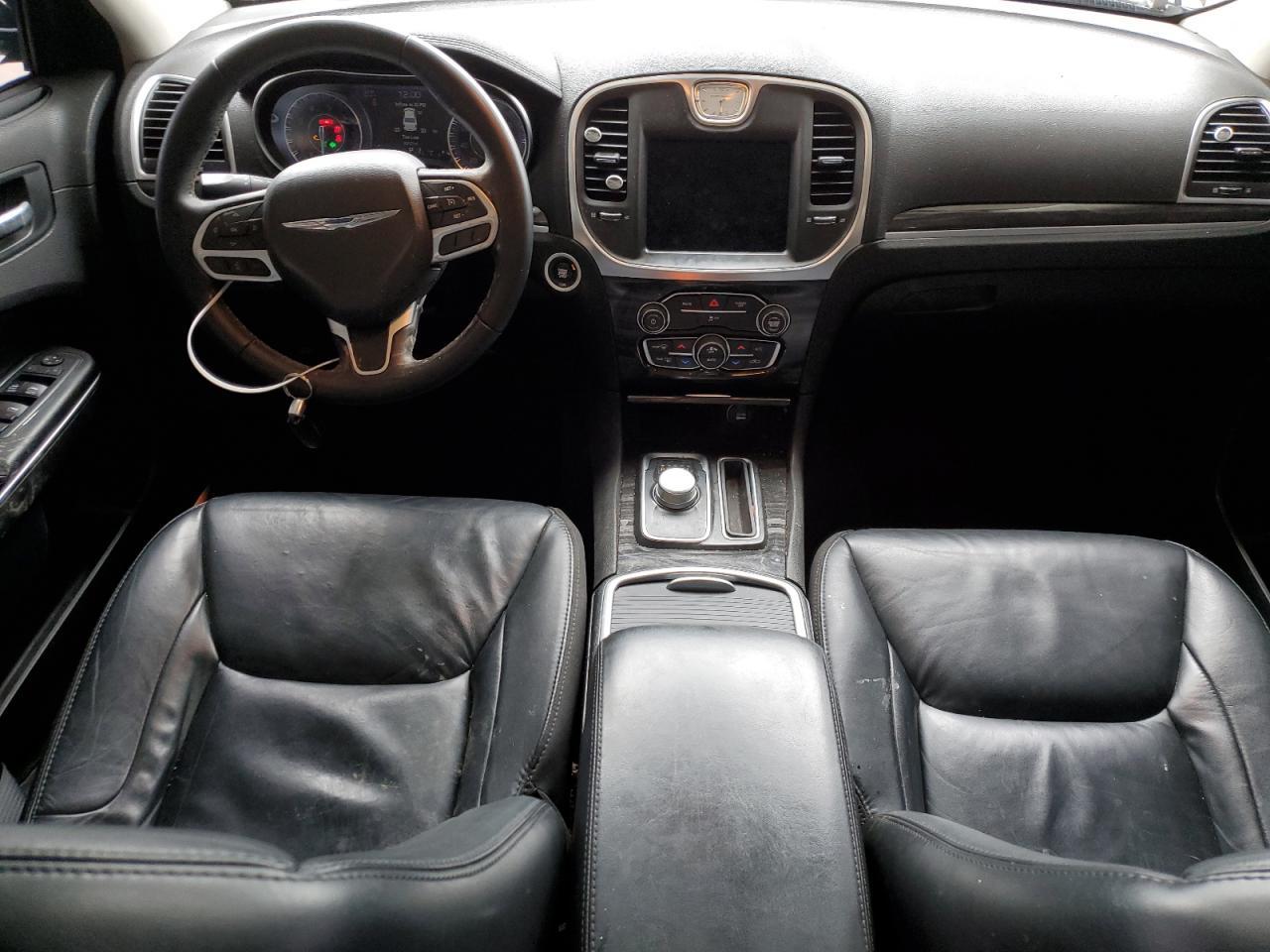 2017 CHRYSLER 300