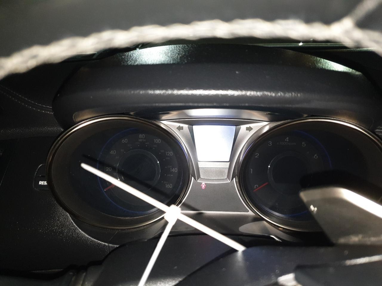 2014 HYUNDAI GENESIS
