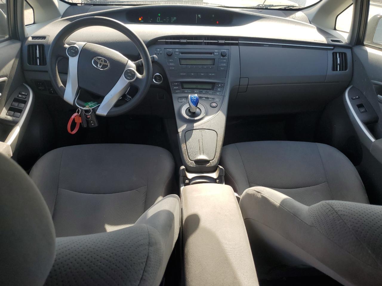 2010 TOYOTA PRIUS