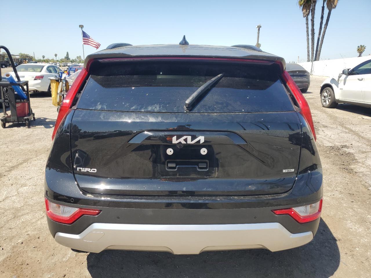 2025 KIA Niro