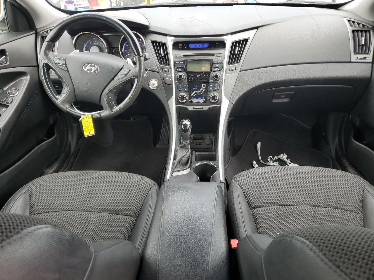 2012 HYUNDAI SONATA