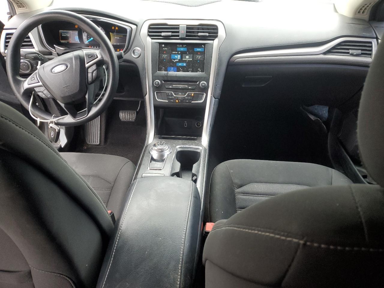 2017 FORD FUSION