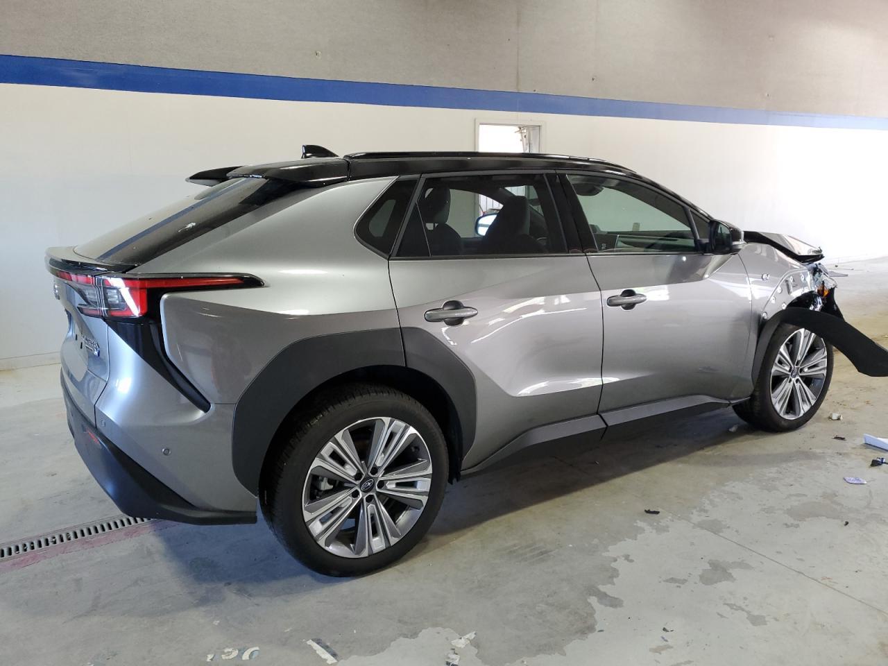 2023 SUBARU Solterra