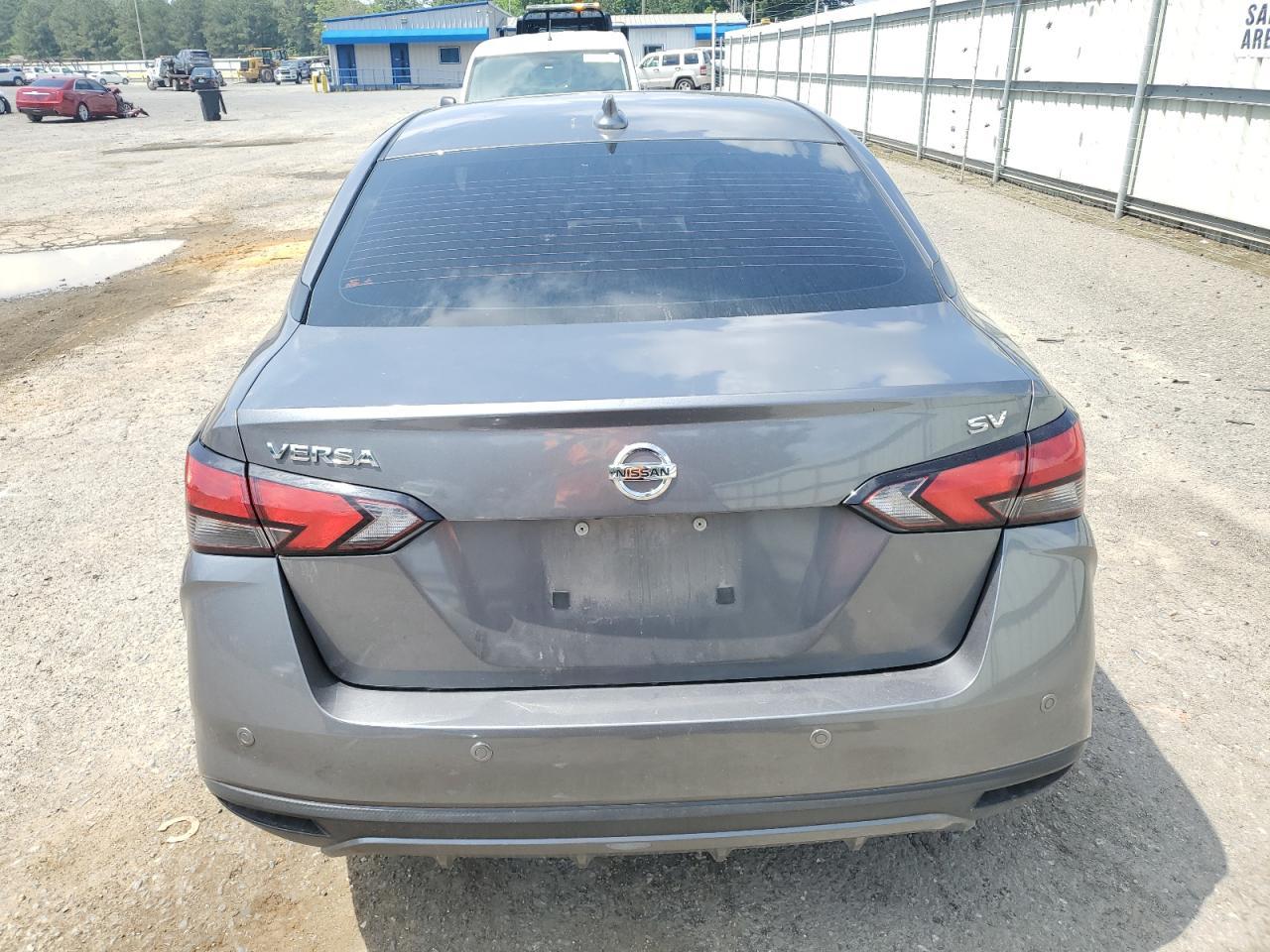 2021 NISSAN VERSA