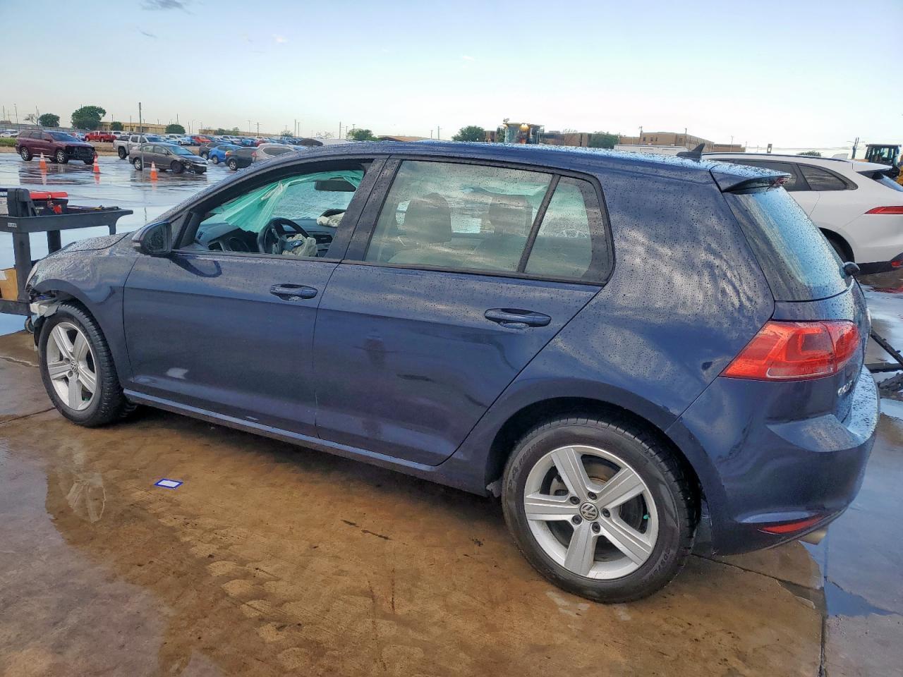 2017 VOLKSWAGEN GOLF