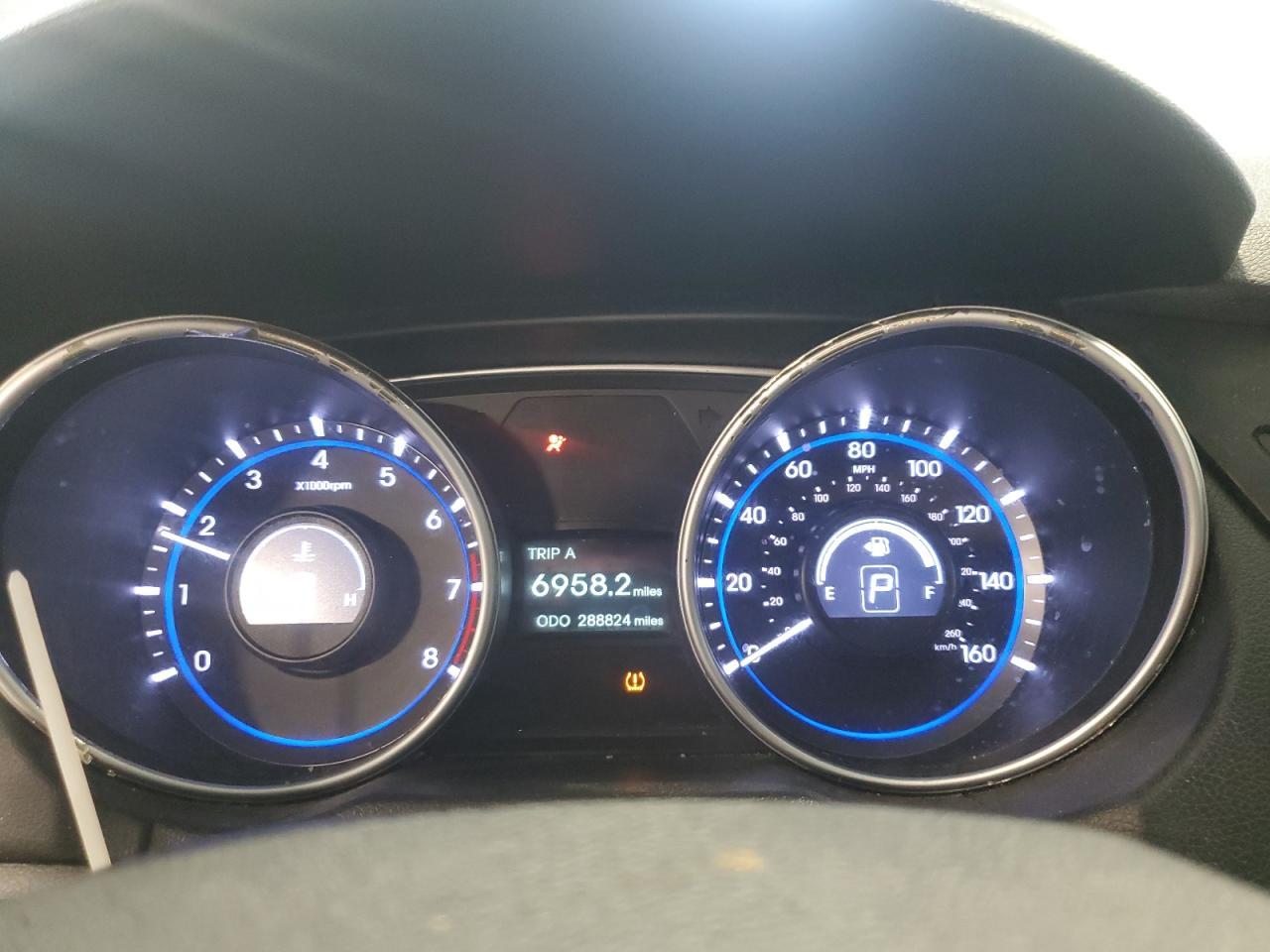 2012 HYUNDAI SONATA