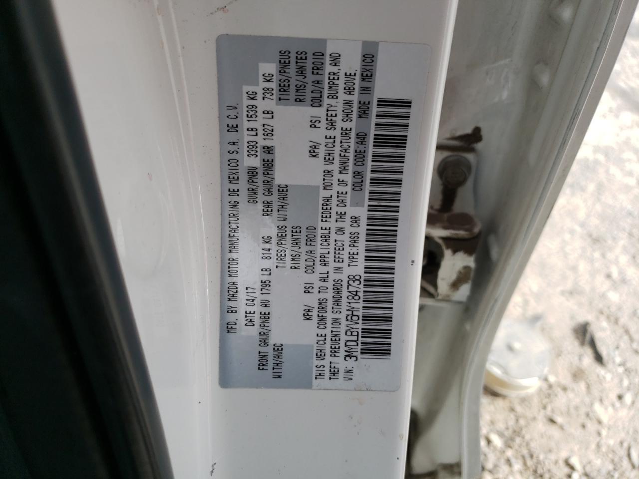 2017 TOYOTA YARIS