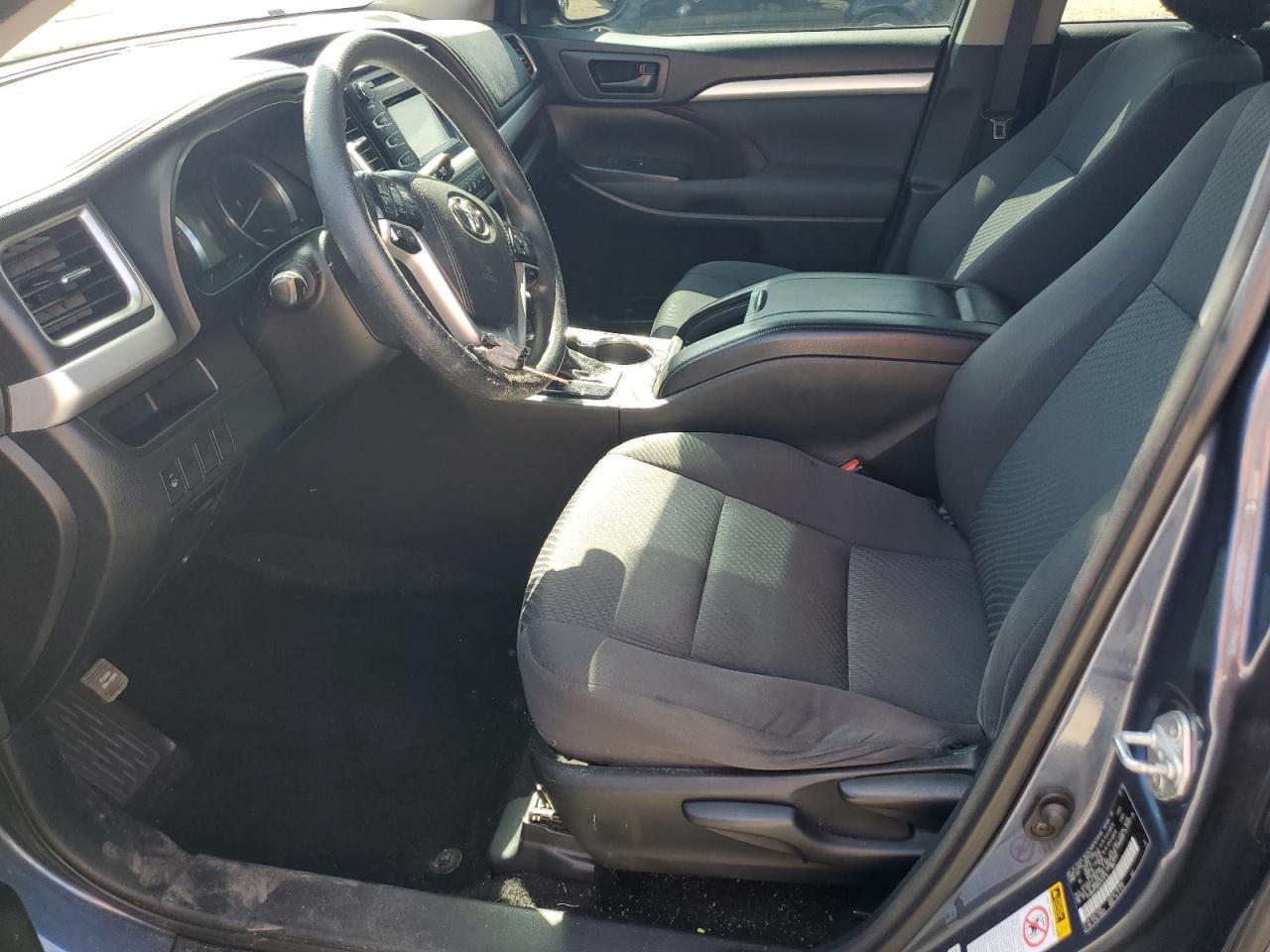 2016 TOYOTA HIGHLANDER