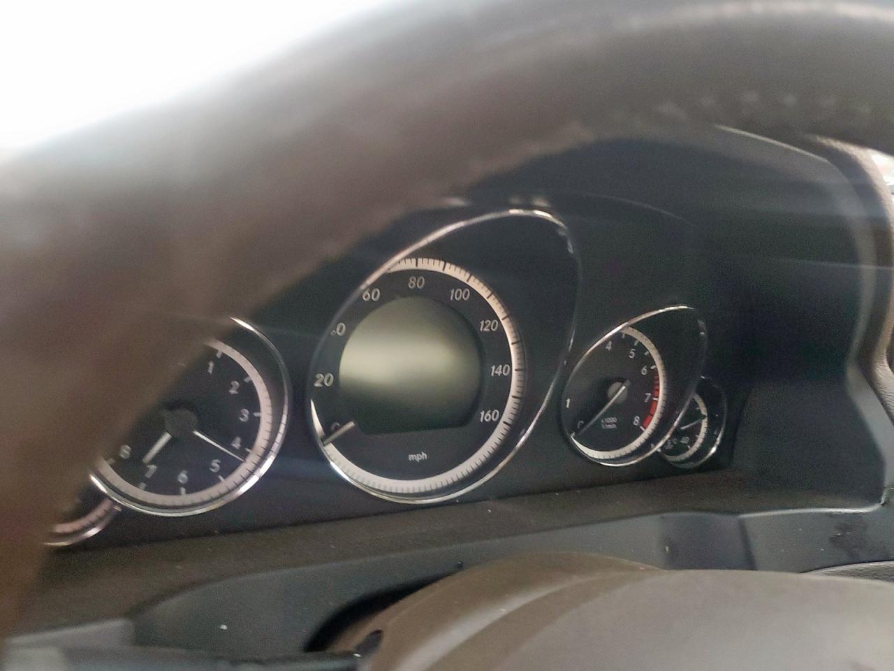 2010 MERCEDES-BENZ E-Class