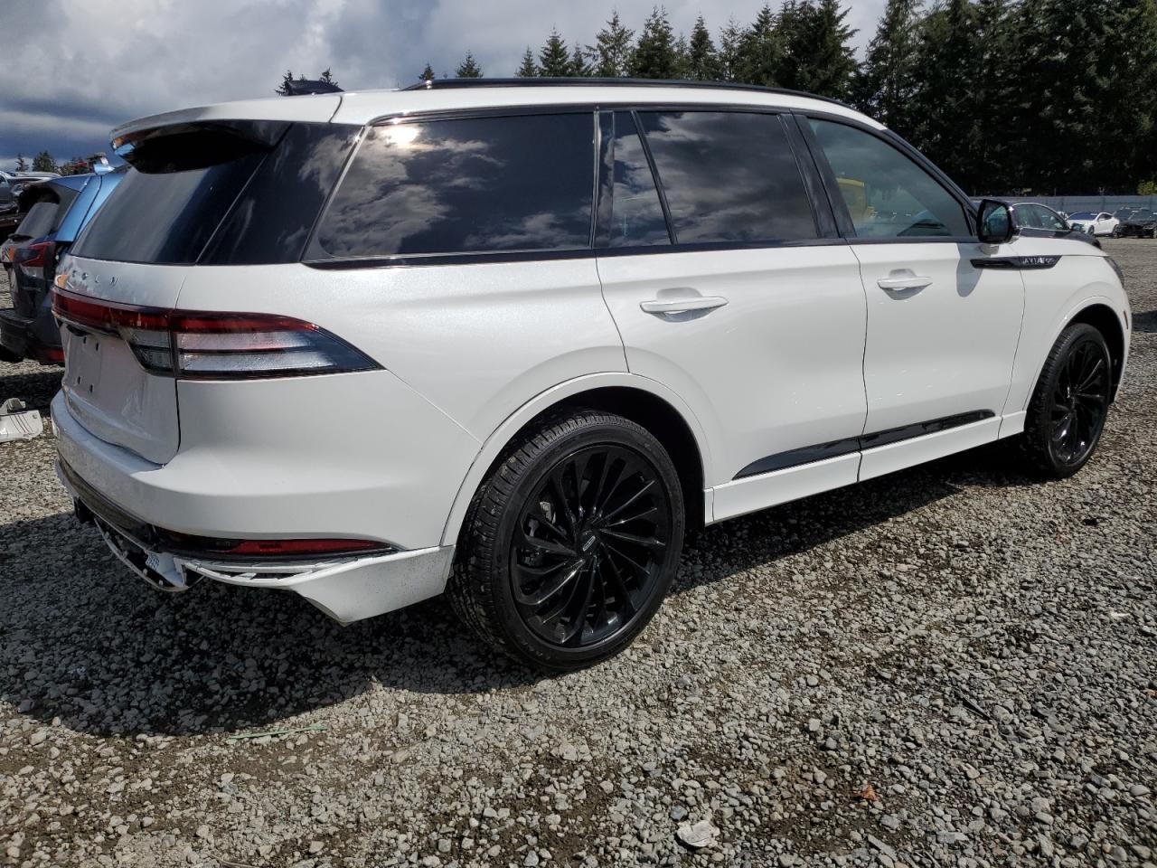 2025 LINCOLN Aviator