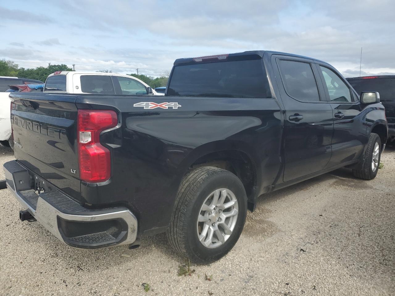 2022 CHEVROLET Silverado